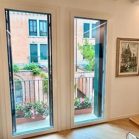 All'isola Apartment *